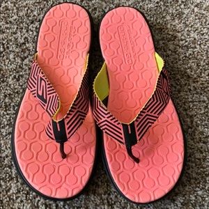 Skechers on the go sandals